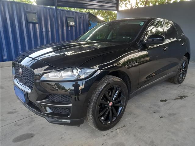 JAGUAR FPACE 20TD PRESTIG 2016 / 2017