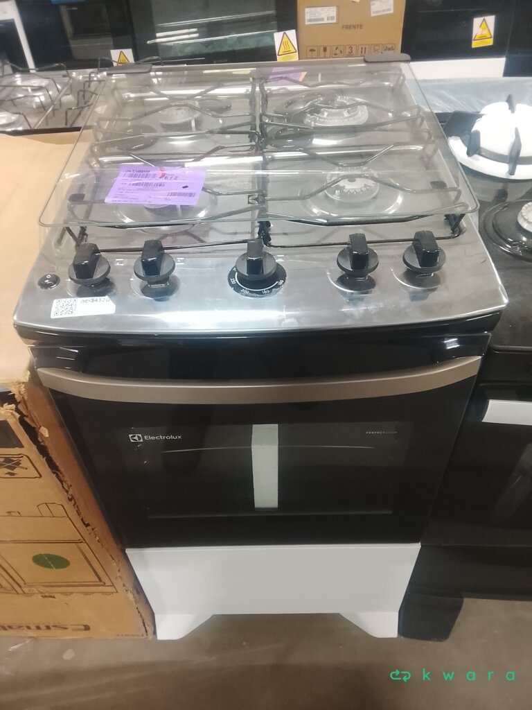 2 Fogões - Sendo 1 Electrolux FE4IW, 1 Atlas Agile Up Glass